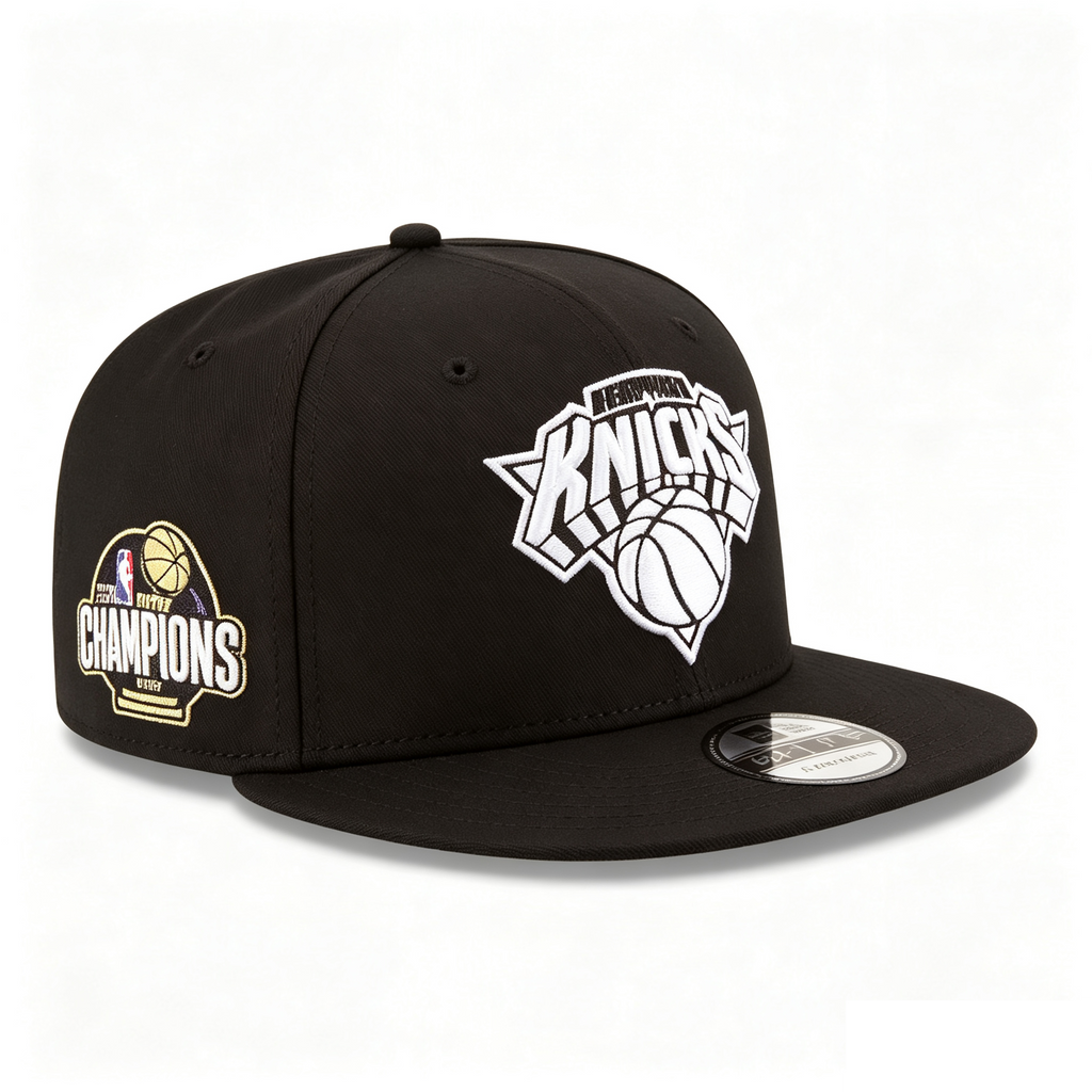 New York Knicks Black & White 59FIFTY Fitted Hat OSFM