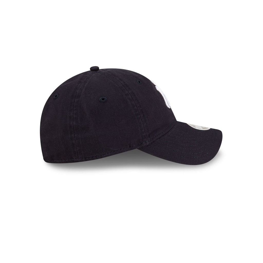 New York Yankees Women's Core Classic Navy 9TWENTY Adjustable Hat